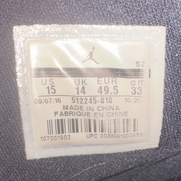 JORDAN Men’s Size 15 The Son of Mars borrows influence from classic ‘Black Cat’ - Picture 4 of 8